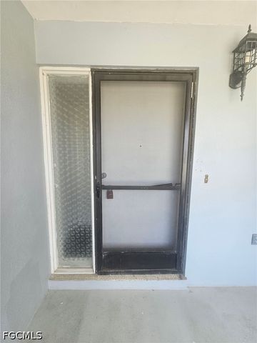 3810 SE 12th AVE 2, Cape Coral, FL 33904