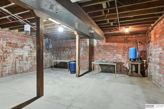 602 Pine Street, South Bend, NE 68058
