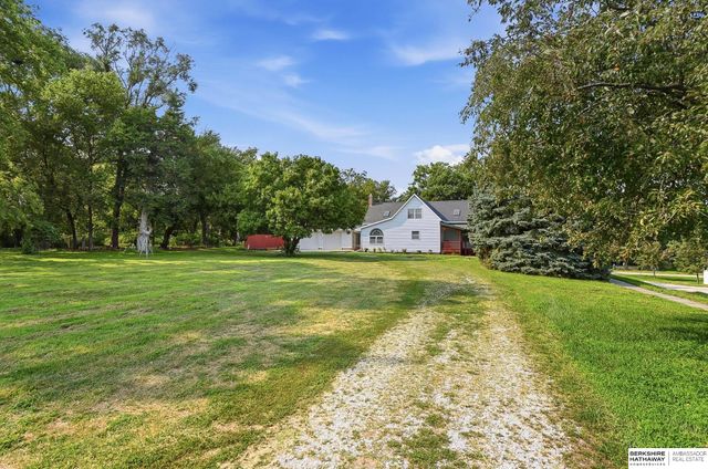602 Pine Street, South Bend, NE 68058