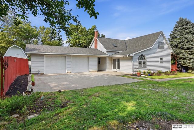 602 Pine Street, South Bend, NE 68058