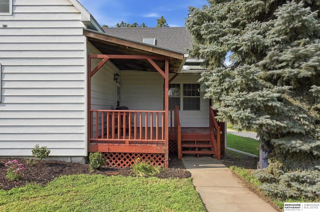 602 Pine Street, South Bend, NE 68058