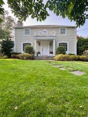 120 Parkwood Road, Fairfield, CT 06824