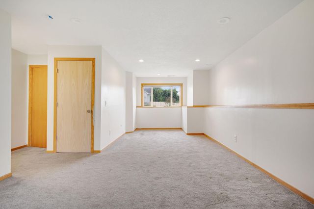 3455 Kahler Drive NE, Saint Michael, MN 55376