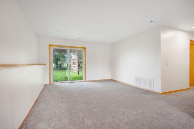 3455 Kahler Drive NE, Saint Michael, MN 55376