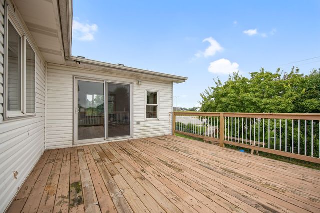 3455 Kahler Drive NE, Saint Michael, MN 55376