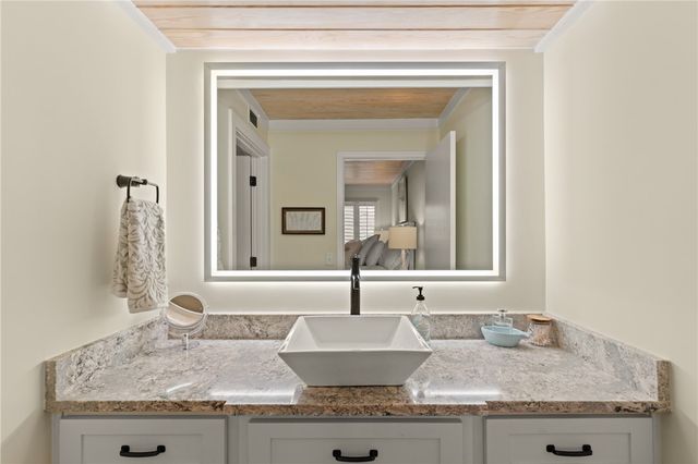 257 Moss Oak Lane 257, St Simons Island, GA 31522