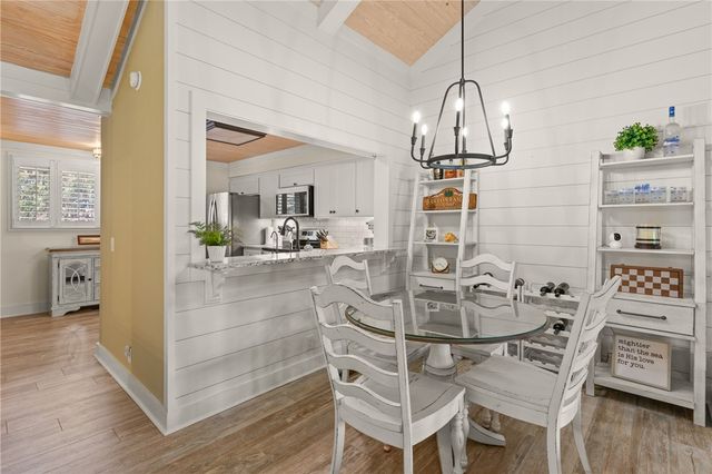 257 Moss Oak Lane 257, St Simons Island, GA 31522