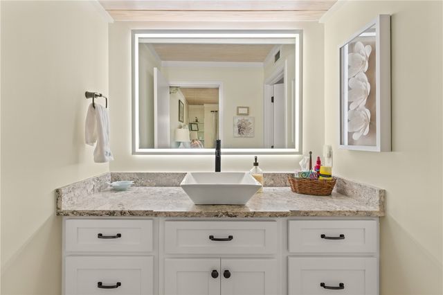 257 Moss Oak Lane 257, St Simons Island, GA 31522