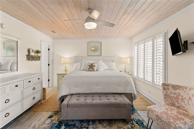 257 Moss Oak Lane 257, St Simons Island, GA 31522