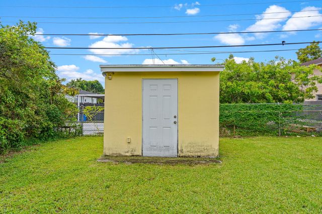 331 Tamiami Canal Road, Miami, FL 33144