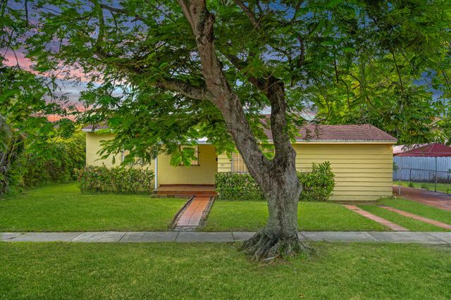 331 Tamiami Canal Road, Miami, FL 33144