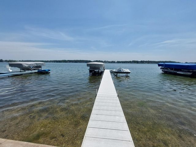 23675 N Shore Drive, Edwardsburg, MI 49112