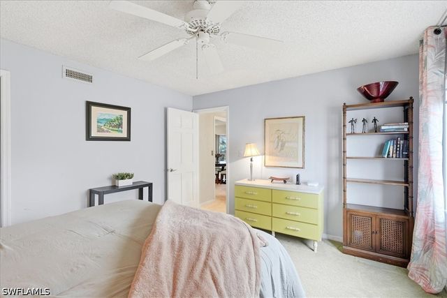 2600 Gulf Shore BLVD N 42, Naples, FL 34103