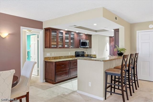 2600 Gulf Shore BLVD N 42, Naples, FL 34103