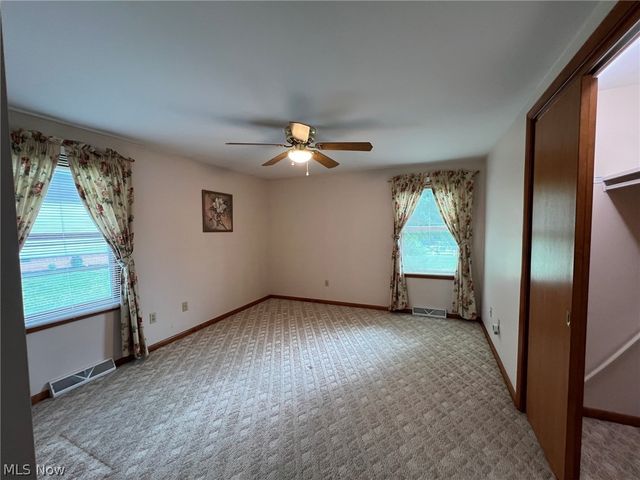 6030 Firestone Road NE, Canton, OH 44721