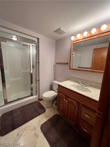 6030 Firestone Road NE, Canton, OH 44721