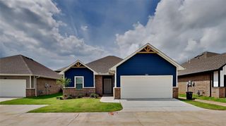 6904 Labelle Drive, Warr Acres, OK 73132