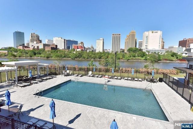 200 Dey Street 258, Harrison, NJ 07029