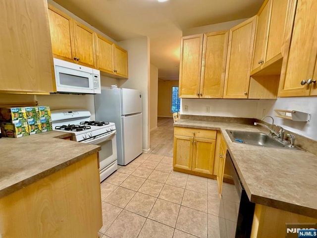 200 Dey Street 258, Harrison, NJ 07029