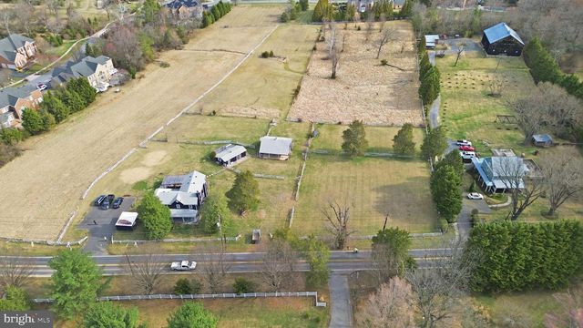 11641 GLEN RD, Potomac, MD 20854