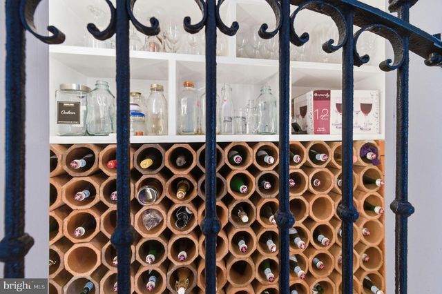 11641 GLEN RD, Potomac, MD 20854