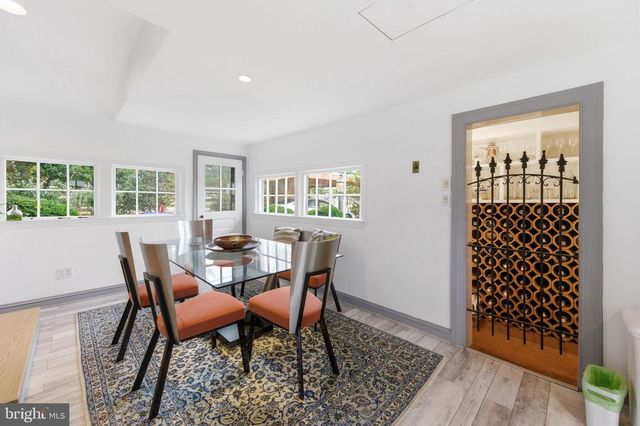 11641 GLEN RD, Potomac, MD 20854