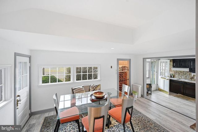 11641 GLEN RD, Potomac, MD 20854