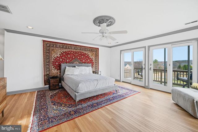 11641 GLEN RD, Potomac, MD 20854