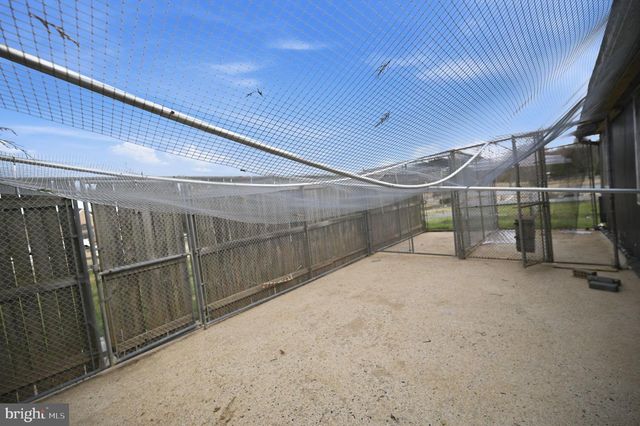 11641 GLEN RD, Potomac, MD 20854