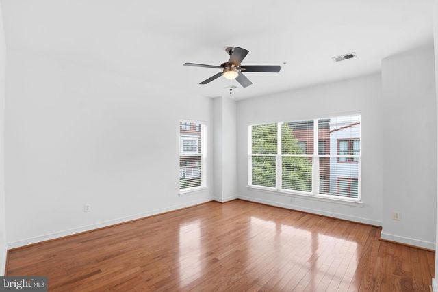 5610 LUSTINE, Hyattsville, MD 20781