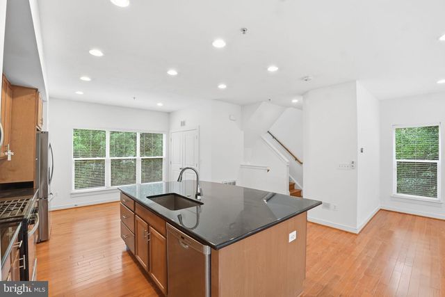 5610 LUSTINE, Hyattsville, MD 20781