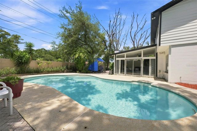 7314 WOODKIRK COURT, Tampa, FL 33634