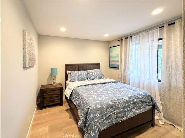 26 Belmonte, Irvine, CA 92620