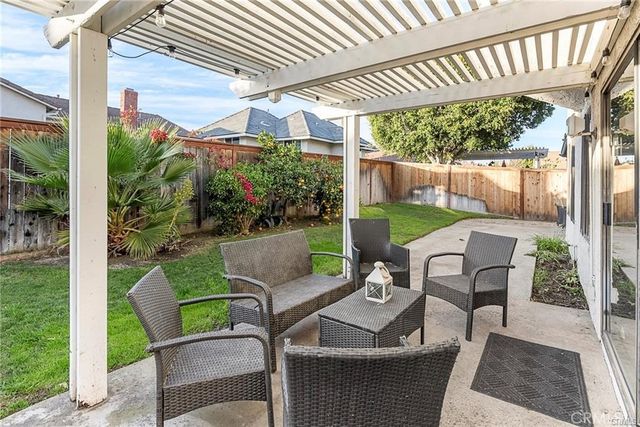 26 Belmonte, Irvine, CA 92620