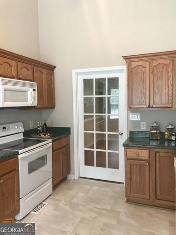 114 Brushy Creek Lane, Jackson, GA 30233