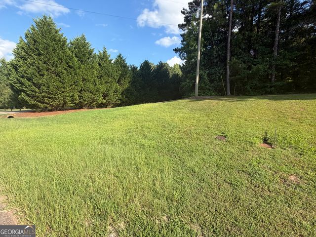 114 Brushy Creek Lane, Jackson, GA 30233