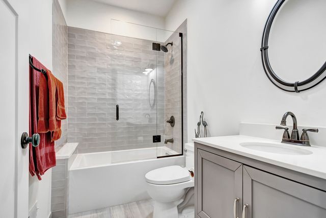 8332 S 78th Court, Justice, IL 60458