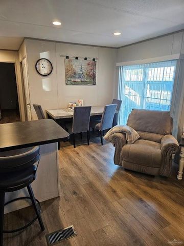 2842 Mesa Verde Drive, Weslaco, TX 78596