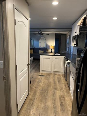 2842 Mesa Verde Drive, Weslaco, TX 78596