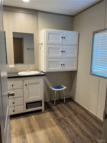 2842 Mesa Verde Drive, Weslaco, TX 78596