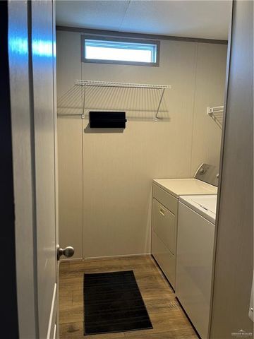 2842 Mesa Verde Drive, Weslaco, TX 78596