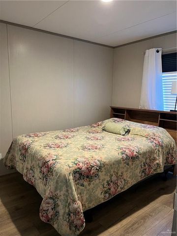 2842 Mesa Verde Drive, Weslaco, TX 78596