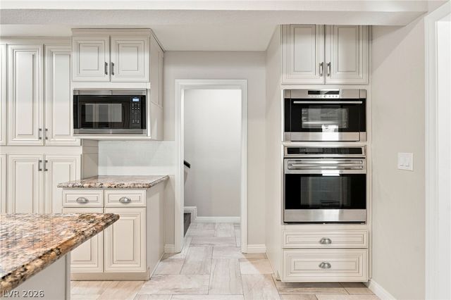 2252 Buckingham Court, Henderson, NV 89074