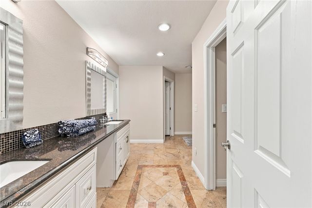 2252 Buckingham Court, Henderson, NV 89074