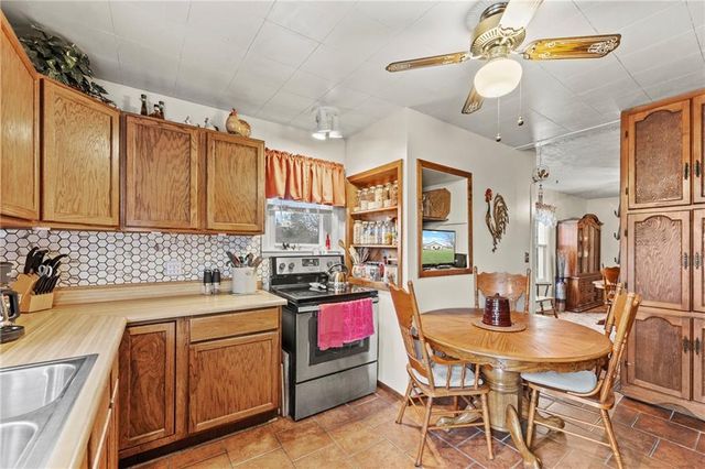 314 NE 550th Road, Warrensburg, MO 64093