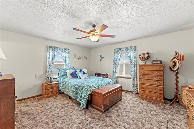 314 NE 550th Road, Warrensburg, MO 64093