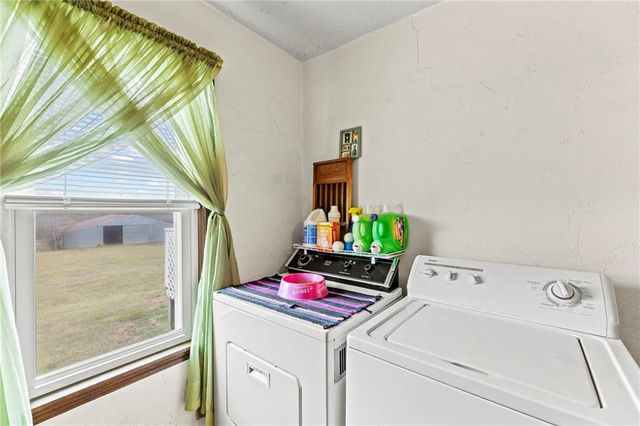 314 NE 550th Road, Warrensburg, MO 64093