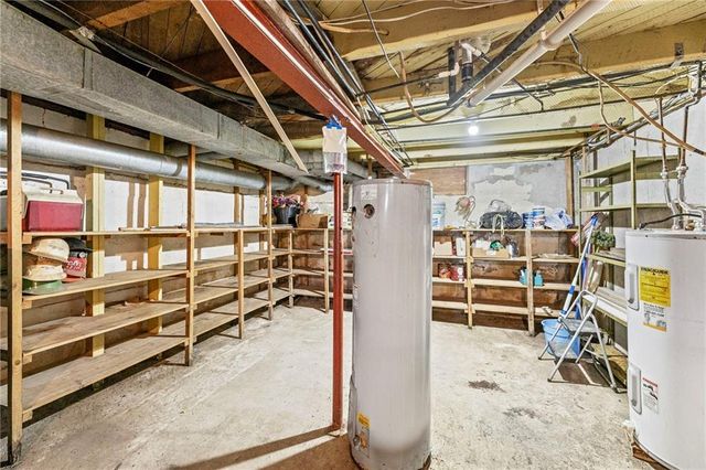 314 NE 550th Road, Warrensburg, MO 64093