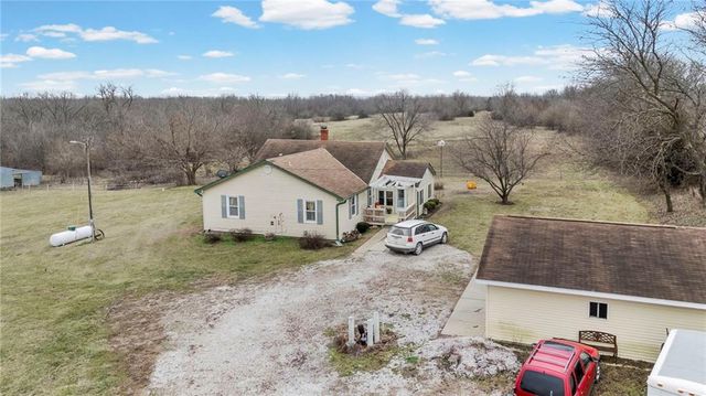 314 NE 550th Road, Warrensburg, MO 64093