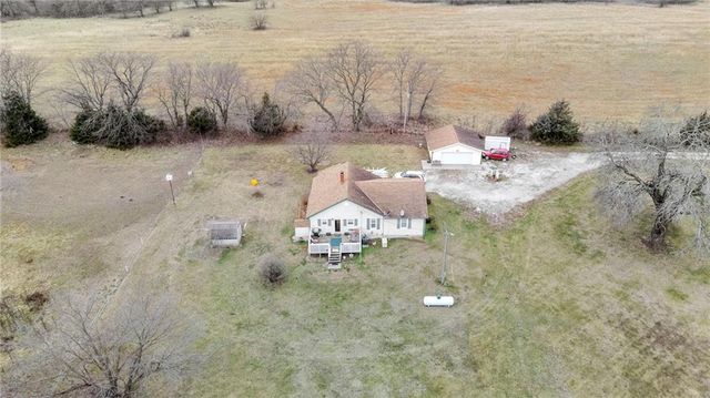314 NE 550th Road, Warrensburg, MO 64093